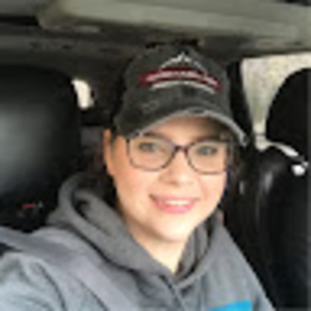 Meet your Posher, Andrea